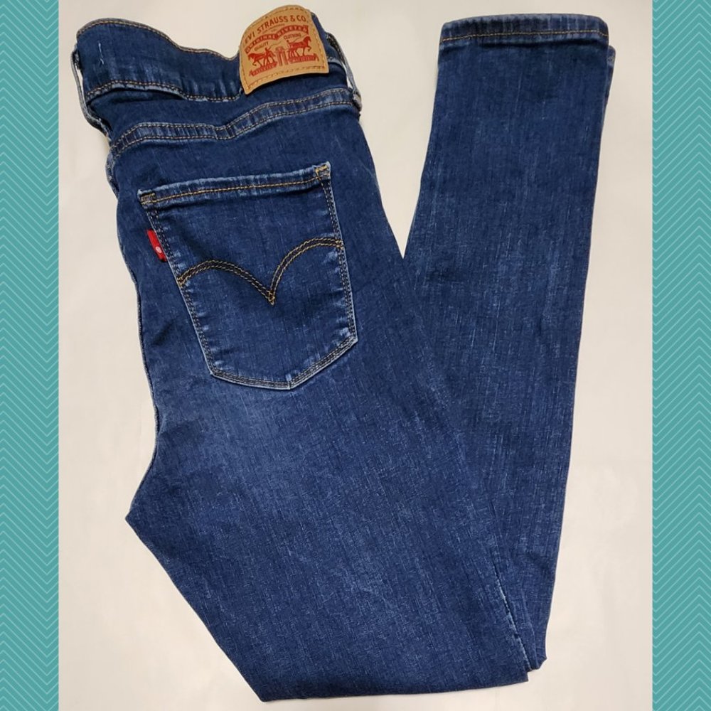 Levi's 720 Dark Wash High Rise Super Skinny Jeans